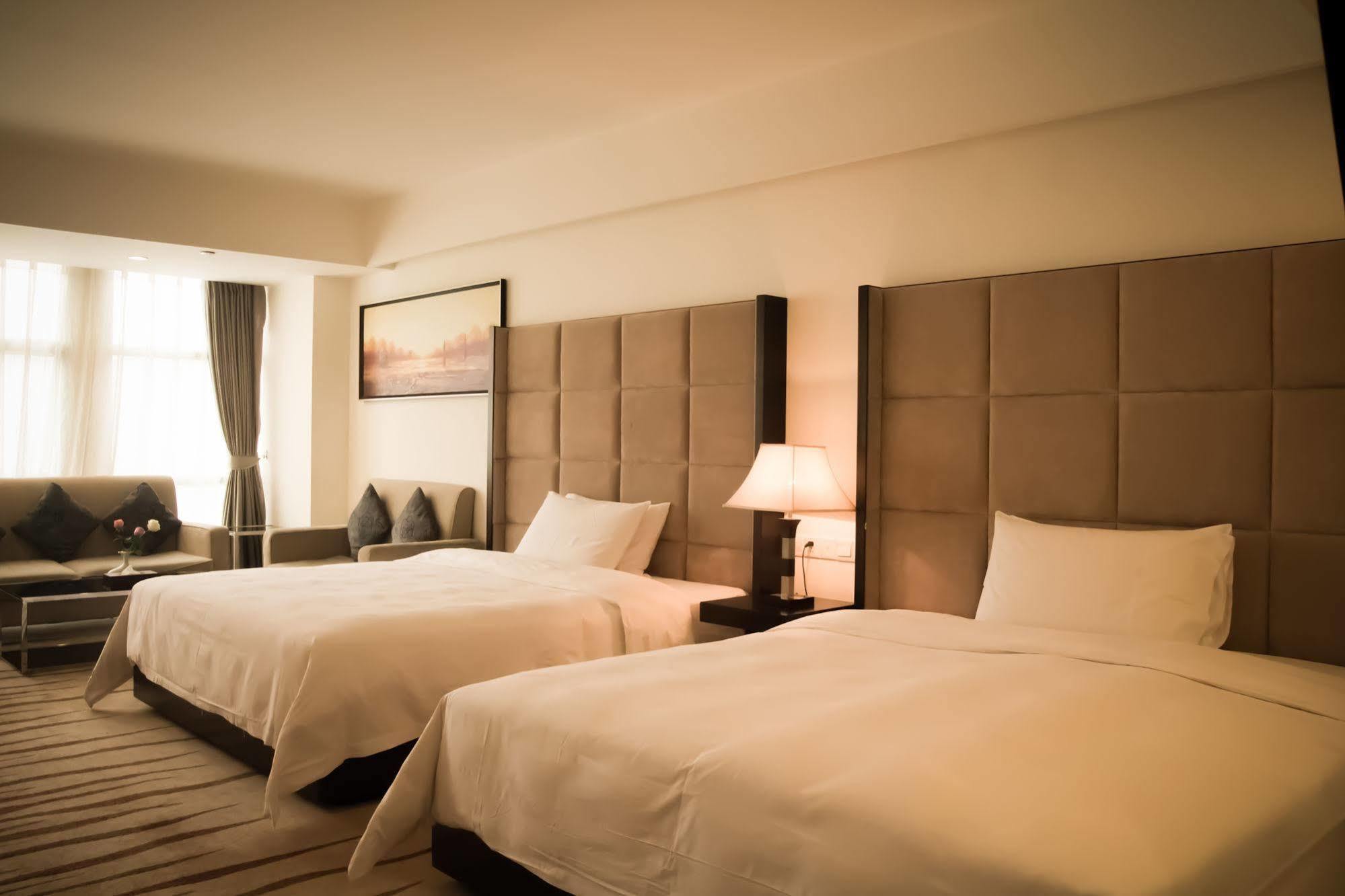 גואנגג'ואו Ximala Business Hotel מראה חיצוני תמונה