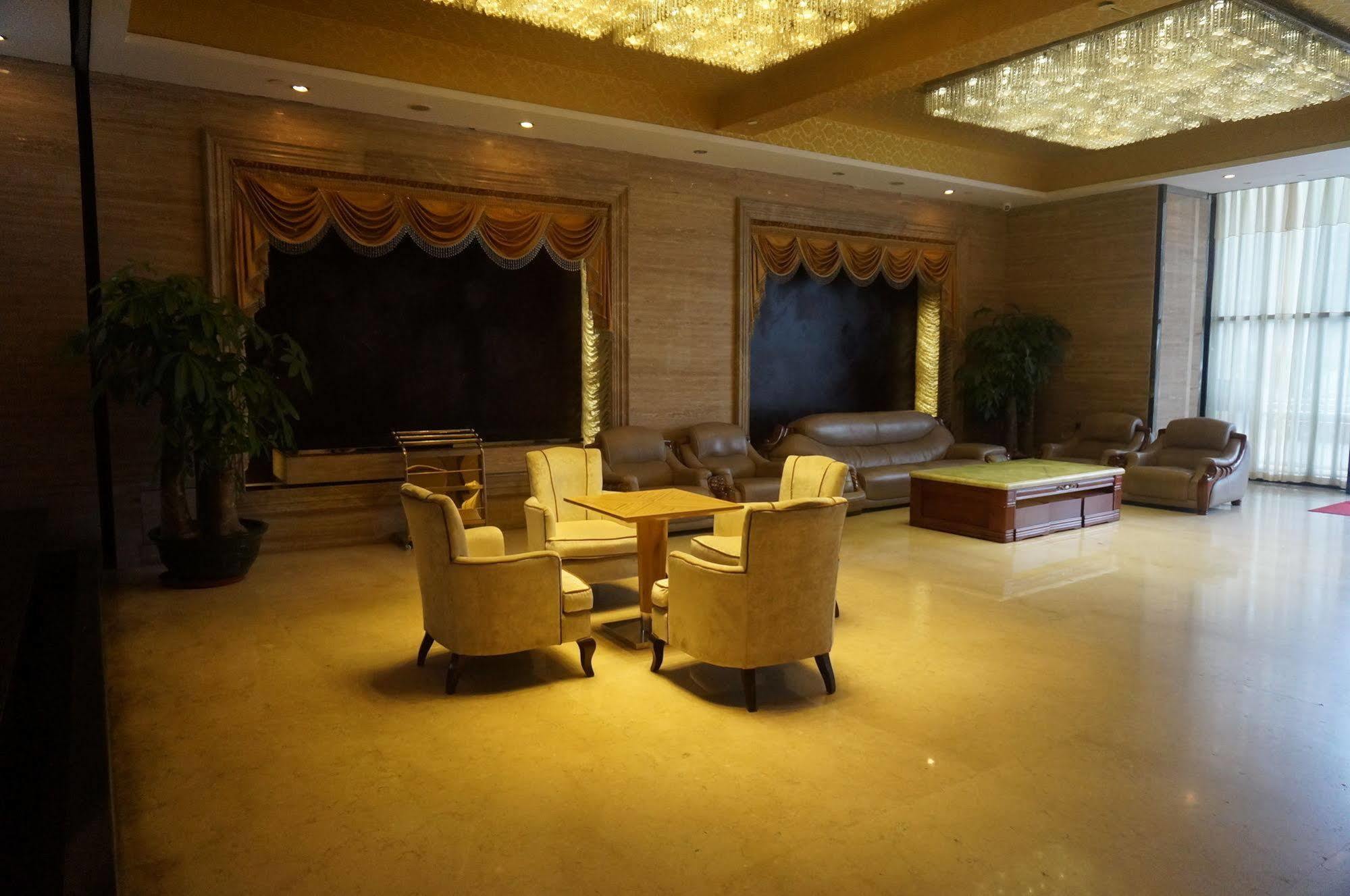 גואנגג'ואו Ximala Business Hotel מראה חיצוני תמונה